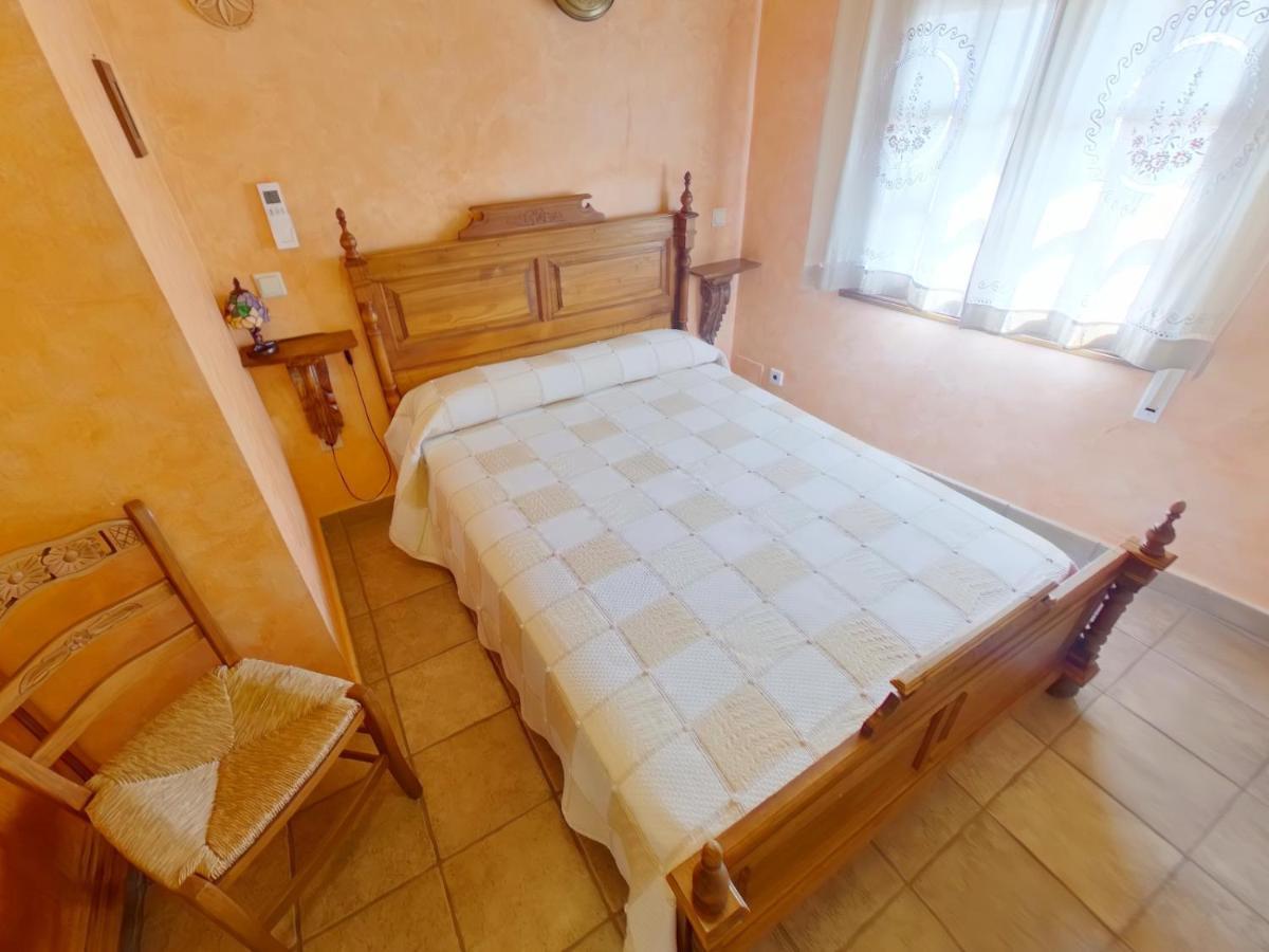 Ruralrut En El Tiemblo Precios Especiales A Partir De 7 Noches, Wifi, Cabina De Hidromasaje, Aire Acondicionado, Zonas De Bano Naturales Cercanas Exteriér fotografie