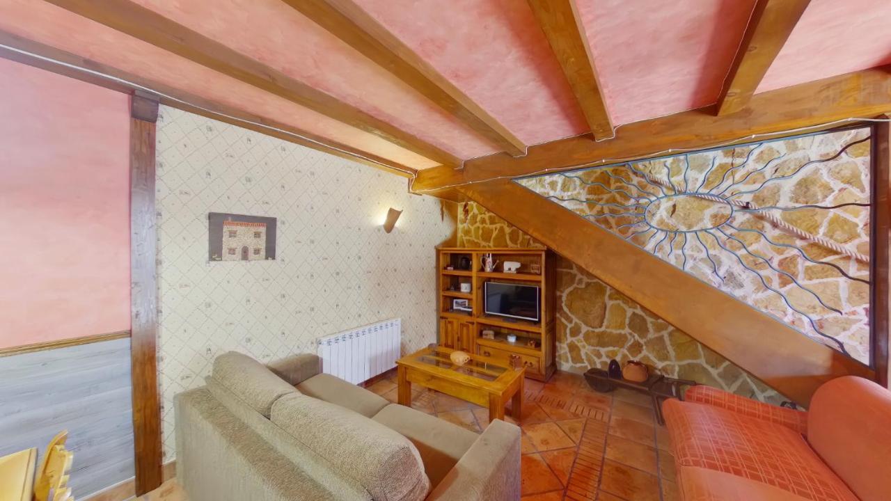 Ruralrut En El Tiemblo Precios Especiales A Partir De 7 Noches, Wifi, Cabina De Hidromasaje, Aire Acondicionado, Zonas De Bano Naturales Cercanas Exteriér fotografie
