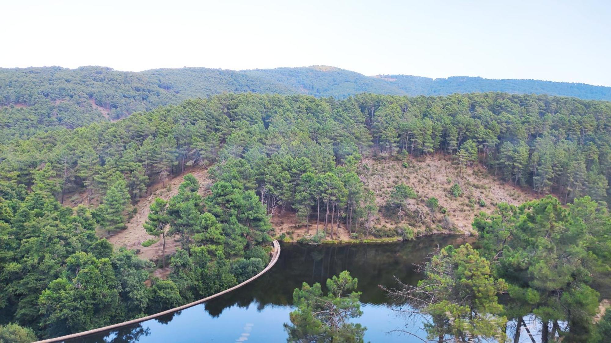 Ruralrut-El Tiemblo Wifi, Cabina De Hidromasaje, Aire Acondicionado Y A Pocos Metros De Zonas De Bano Naturales Exteriér fotografie