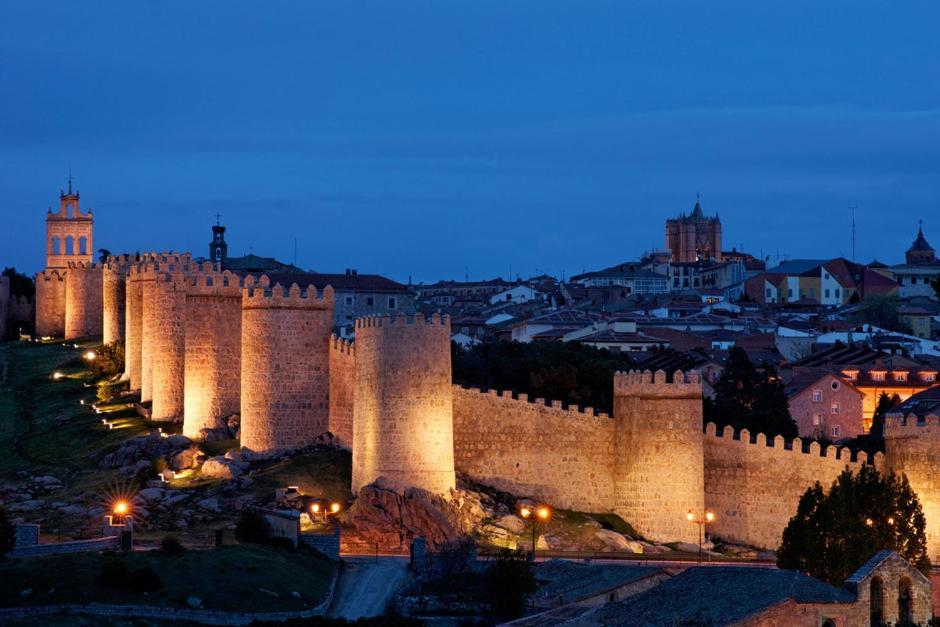 Ruralrut En El Tiemblo Precios Especiales A Partir De 7 Noches, Wifi, Cabina De Hidromasaje, Aire Acondicionado, Zonas De Bano Naturales Cercanas Exteriér fotografie