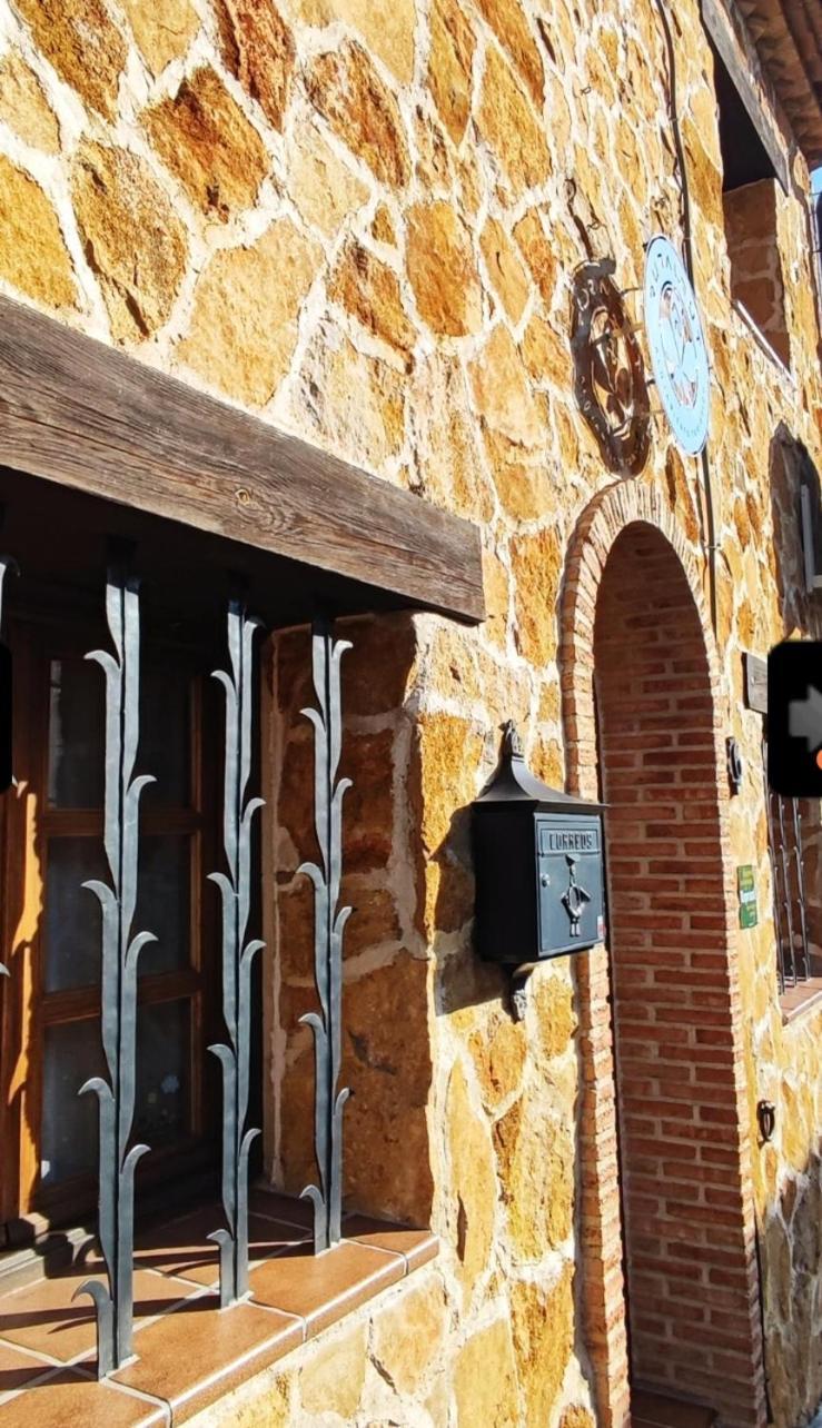 Ruralrut En El Tiemblo Precios Especiales A Partir De 7 Noches, Wifi, Cabina De Hidromasaje, Aire Acondicionado, Zonas De Bano Naturales Cercanas Exteriér fotografie
